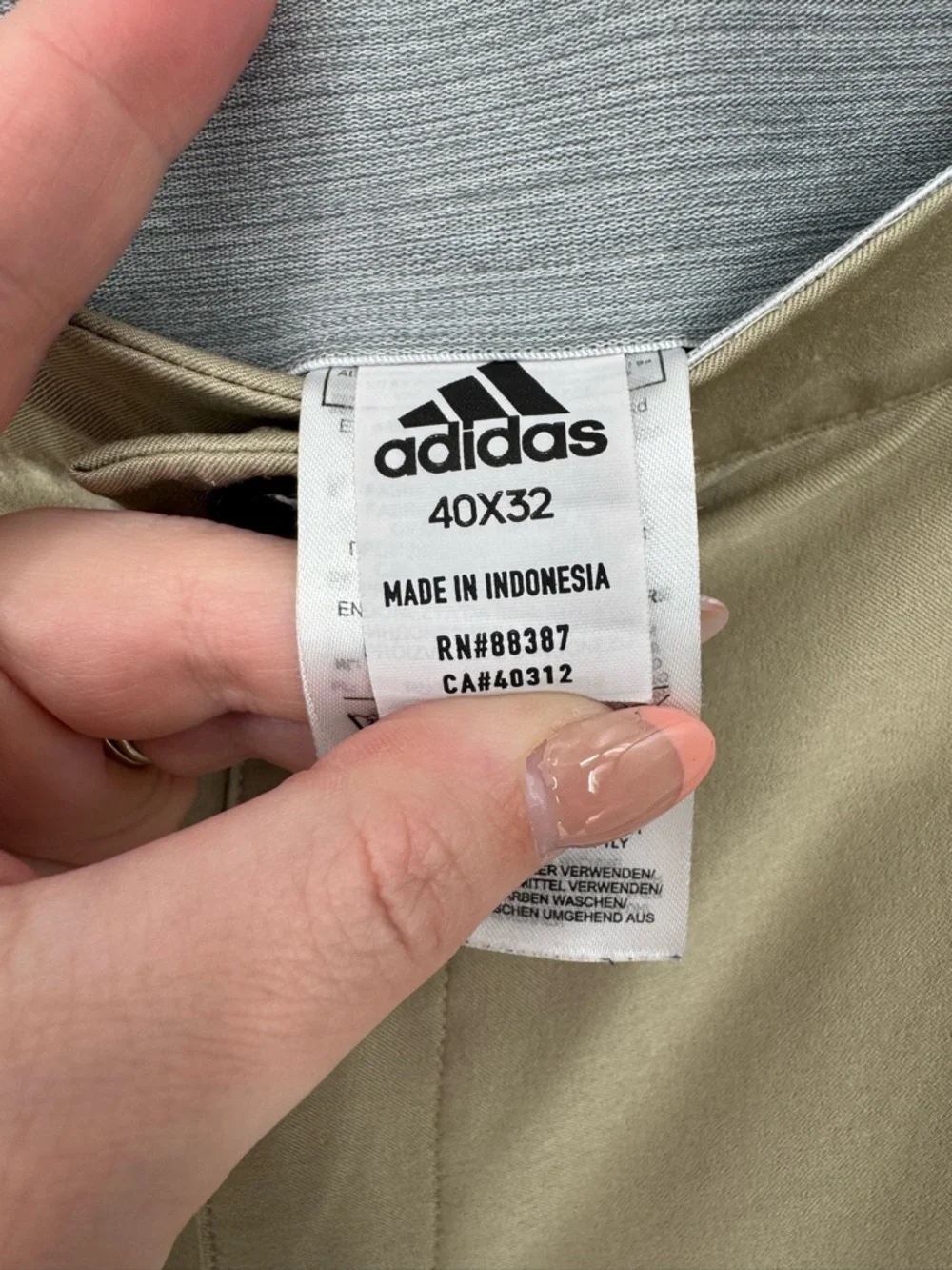 Adidas Men's Khaki Stretch Chinos Size 40X32